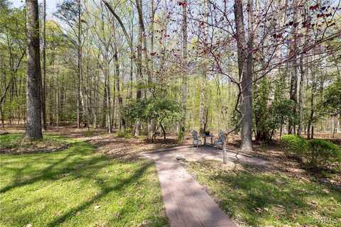 11494 Riveredge Rd, Doswell, VA 23047