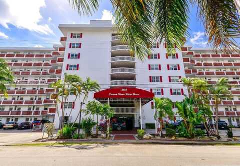 3660 NE 166th St, North Miami Beach, FL 33160
