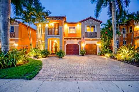 15471 SW 30th St, Miami, FL 33185