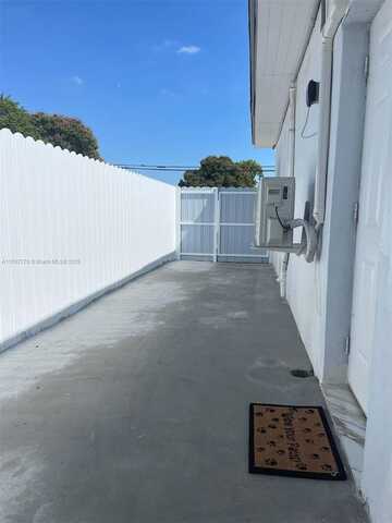 15915 NW 22nd Ave, Miami Gardens, FL 33054