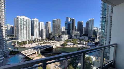 90 SW 3rd St, Miami, FL 33130