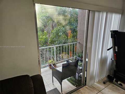 9483 SW 76th St, Miami, FL 33173