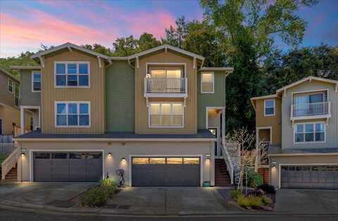 912 Lundy LN, SCOTTS VALLEY, CA 95066