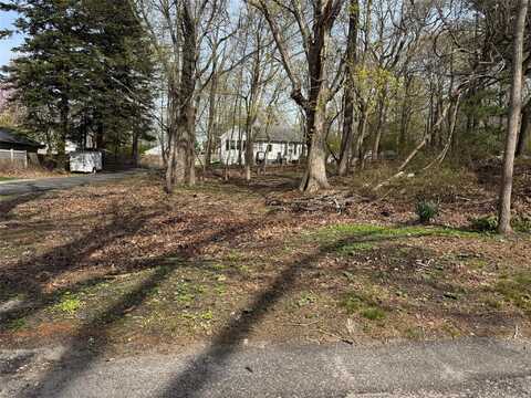 108 Beach Road, Wading River, NY undefined