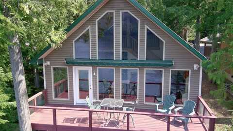404 Halo Drive, Troy, MT 59935