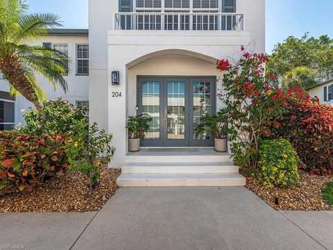 823 Tanbark, NAPLES, FL 34108
