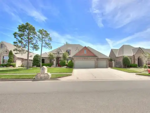 3116 Sycamore Drive, Moore, OK 73160
