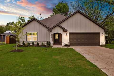 504 Pendleton Street, Farmersville, TX 75442