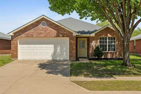 4823 Topaz Lane, Granbury, TX 76049