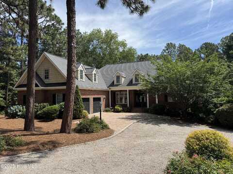 345 Newton Drive, Southern Pines, NC 28387
