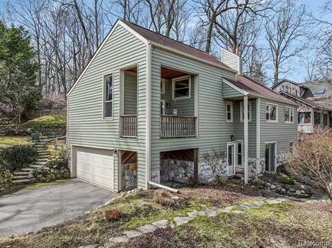 4985 MOHAWK Avenue, Clarkston, MI 48348