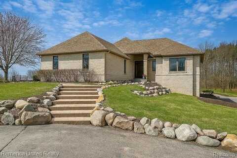3344 PINGREE Road, Howell, MI 48843