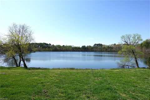 129 Lilburne Way, Yorktown, VA 23693
