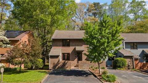 2133 S Henry Street, Williamsburg, VA 23185