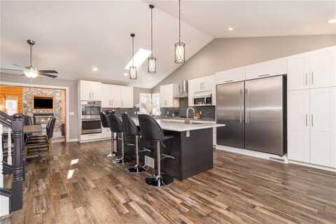 2832 89th Lane NE, Blaine, MN 55449