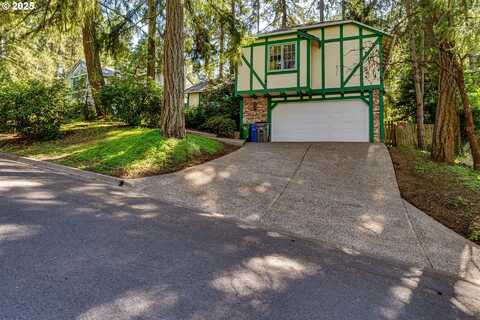 1700 CAMEO DR, Eugene, OR 97405