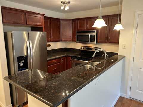 5252 Balboa Arms, San Diego, CA 92117