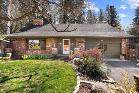 15908 N Azure Dr, Spokane, WA 99208
