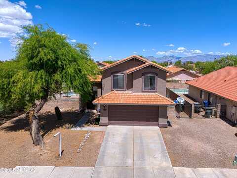 9115 E Wolfberry Street, Tucson, AZ 85747
