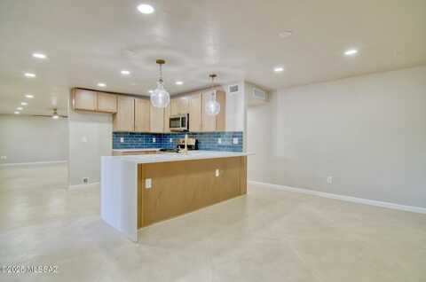 5754 S Ray Stravenue, Tucson, AZ 85706