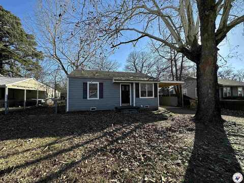 114 E Ave H, Hooks, TX 75561