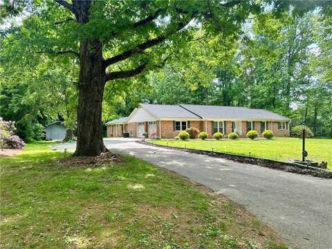 114 Kathland Avenue, Thomasville, NC 27360