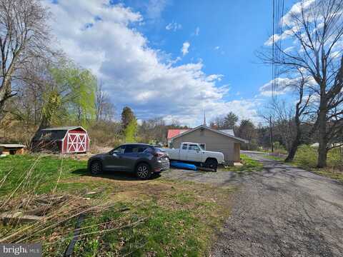 24 CHURCH, Mc Clure, PA 17841