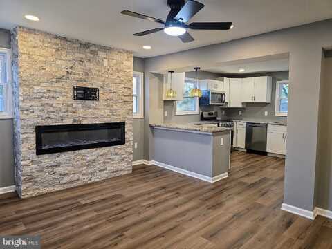 135 SENECA DRIVE, OXON HILL, MD 20745
