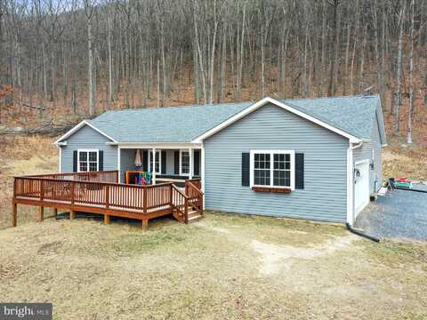 576 BLAKES VALLEY DRIVE, AUGUSTA, WV 26704