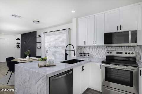 1961 N HARTFORD Street, Chandler, AZ 85225