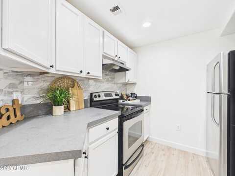 7101 W BEARDSLEY Road, Glendale, AZ 85308
