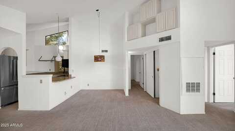 10301 N 70th Street, Paradise Valley, AZ 85253