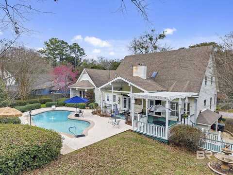 507 E Oak Ridge Court, Daphne, AL 36526