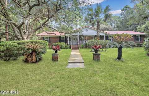 7 Blue Heron Circle, Beaufort, SC 29907
