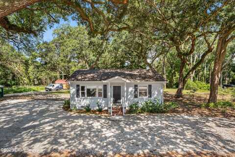67 Sams Point Road, Beaufort, SC 29907
