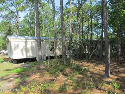 4152 9th Street SE, Southport, NC 28461