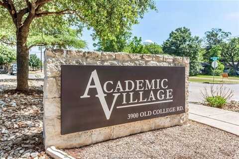 3900 Old College Road, Bryan, TX 77801