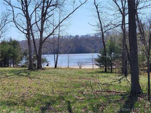 Emerald Hills Drive unit: Phase 2 Lot 10, Edwards, MO 65326