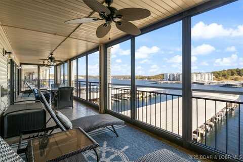 90 Falls Point Drive, Lake Ozark, MO 65049