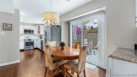389 Costa Del Sol Drive, Lake Ozark, MO 65049
