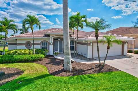 216 5th, BONITA SPRINGS, FL 34134