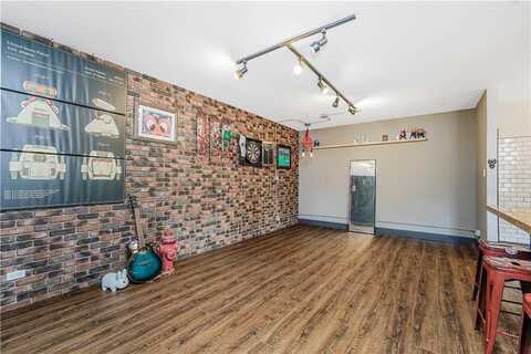 9707 4th Avenue, Brooklyn, NY 11209