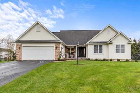 26 Simone Terrace, Penfield, NY 14580