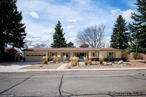 2929 SPRUCE DR, Cheyenne, WY 82001