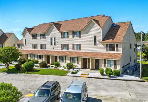 510 Fairwood Lakes Dr., Myrtle Beach, SC 29588