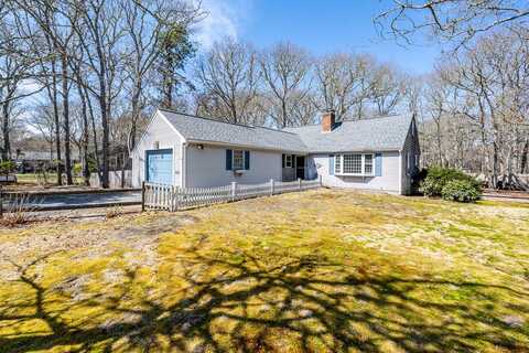 4 Maura Road, West Yarmouth, MA 02673