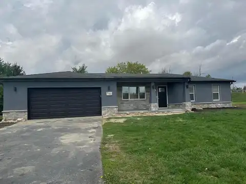 7120 Fayette Drive, West Jefferson, OH 43162