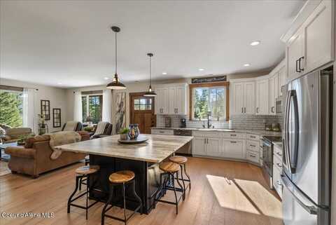 329 N Healing Dr, Blanchard, ID 83804