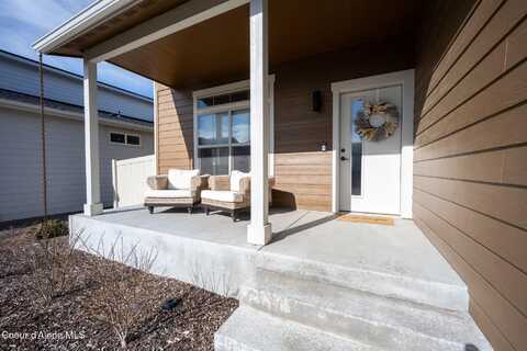 4302 N DONOVAN LN, Post Falls, ID 83854