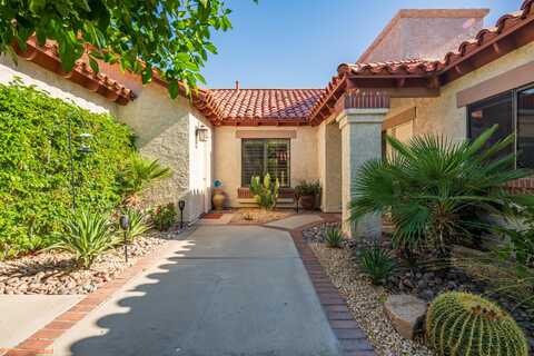 110 Trento Circle, Palm Desert, CA 92211